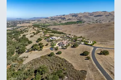 3675 Camino Purisima, Arroyo Grande, CA 93420 - Photo 4