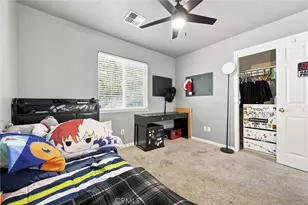 2303 Trentino, Bakersfield, CA 93313 - Photo 24