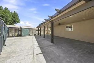 2303 Trentino, Bakersfield, CA 93313 - Photo 32