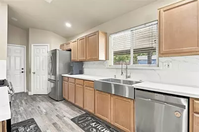 2303 Trentino, Bakersfield, CA 93313 - Photo 14