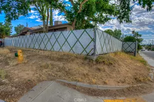 2701 N Inyo, Bakersfield, CA 93305 - Photo 12