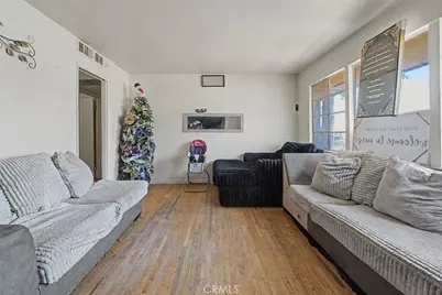 2701 N Inyo, Bakersfield, CA 93305 - Photo 2