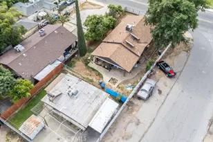 2701 N Inyo, Bakersfield, CA 93305 - Photo 26