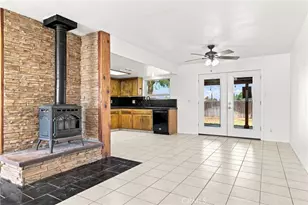 16318 Tamatha Lynn, Bakersfield, CA 93314 - Photo 18