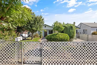 1132 W Prospect, Visalia, CA 93291 - Photo 2