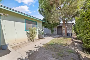 1132 W Prospect, Visalia, CA 93291 - Photo 32