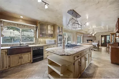 26001 Bear Valley, Tehachapi, CA 93561 - Photo 28