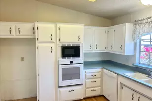 962 Roadrunner Dr, Santa Maria, CA 93455 - Photo 6