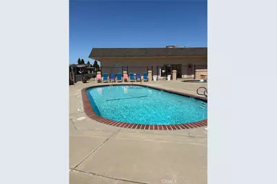 1701 S Thornburg #119, Santa Maria, CA 93458 - Photo 2