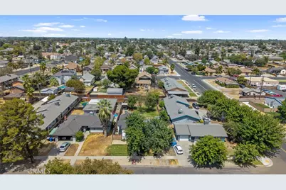 224 E 10th, Hanford, CA 93230 - Photo 38
