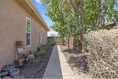 2579 Meadow View, Hanford, CA 93230 - Photo 56
