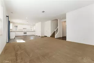 20509 Hazelnut Ct, Saugus, CA 91350 - Photo 8