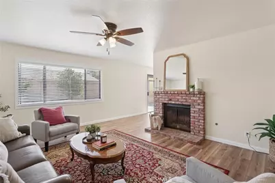 1204 N D, Lompoc, CA 93436 - Photo 4