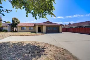1204 N D, Lompoc, CA 93436 - Photo 2