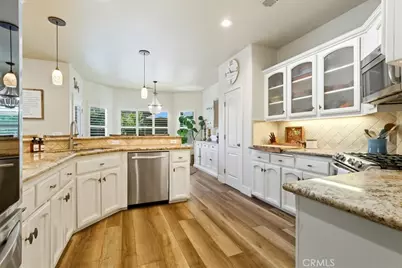 4623 W Grove, Visalia, CA 93291 - Photo 30