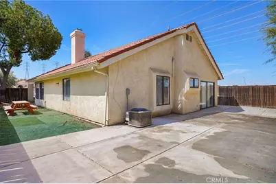 8228 Norfolk Court, Bakersfield, CA 93311 - Photo 26