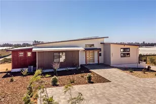 2045 Westhampton Dr, Arroyo Grande, CA 93420 - Photo 1
