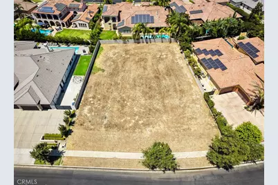 2407 Brighton Park Drive, Bakersfield, CA 93311 - Photo 1