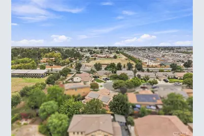 4225 W Ceres Court, Visalia, CA 93291 - Photo 50