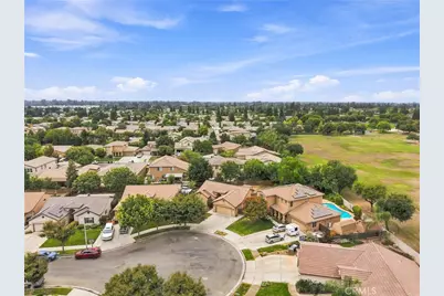 4225 W Ceres Court, Visalia, CA 93291 - Photo 2