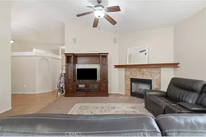 4225 W Ceres Court, Visalia, CA 93291 - Photo 20