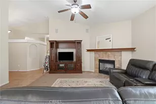 4225 W Ceres Ct, Visalia, CA 93291 - Photo 20