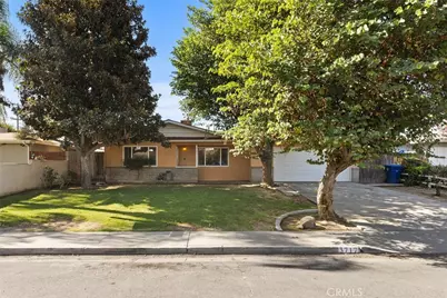 3717 Madrid, Bakersfield, CA 93309 - Photo 2