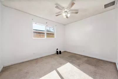 3717 Madrid, Bakersfield, CA 93309 - Photo 28