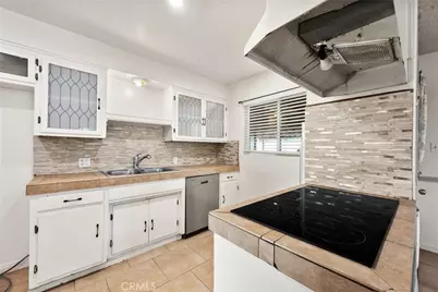 3717 Madrid, Bakersfield, CA 93309 - Photo 14