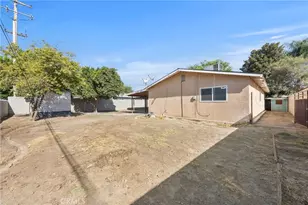 3717 Madrid, Bakersfield, CA 93309 - Photo 36