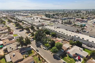 3717 Madrid, Bakersfield, CA 93309 - Photo 44