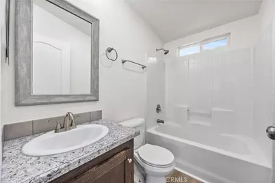 259 Mary Kay Lane, Bakersfield, CA 93308 - Photo 18