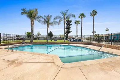 92 Cinnamon Lane, Bakersfield, CA 93308 - Photo 44