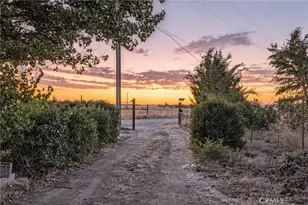 14340 Del Rosa, Santa Margarita, CA 93453 - Photo 2