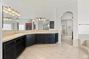 4005 Mesa Marin, Bakersfield, CA 93306 - Photo 34