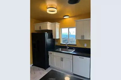 2325 Verde, Bakersfield, CA 93304 - Photo 32