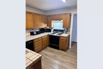 1404 Lark Court, Santa Maria, CA 93454 - Photo 10
