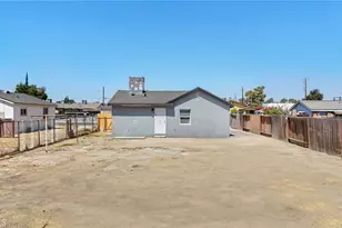 1509 Murdock, Bakersfield, CA 93307 - Photo 14