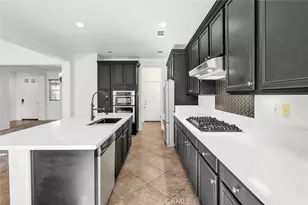 5523 Segovia, Bakersfield, CA 93306 - Photo 14