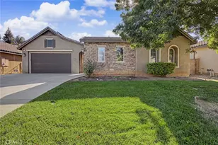 5523 Segovia, Bakersfield, CA 93306 - Photo 2