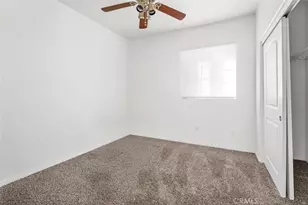 5523 Segovia, Bakersfield, CA 93306 - Photo 26