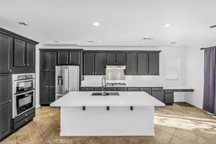 5523 Segovia, Bakersfield, CA 93306 - Photo 10