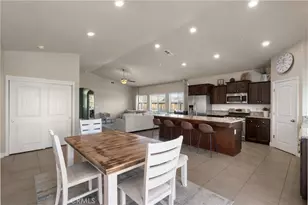 9500 Laurelwood Ct, Shafter, CA 93263 - Photo 12