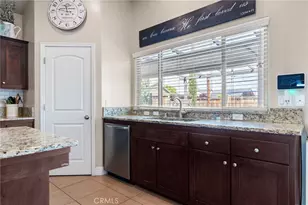 9500 Laurelwood Ct, Shafter, CA 93263 - Photo 14