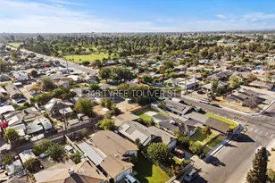 346 Tyree Toliver St, Bakersfield, CA 93307 - Photo 4