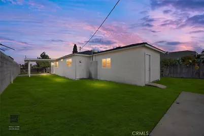 346 Tyree Toliver Street, Bakersfield, CA 93307 - Photo 2