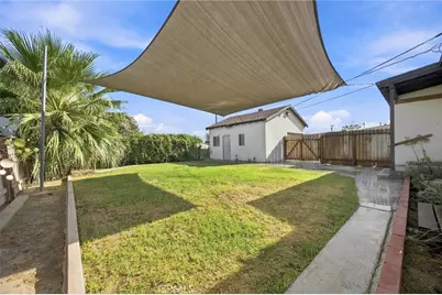 1904 Radiance, Bakersfield, CA 93304 - Photo 24