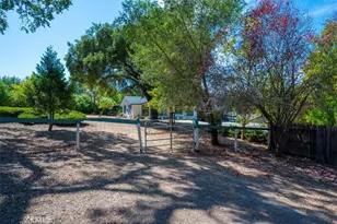 9040 Caleta, Atascadero, CA 93422 - Photo 18