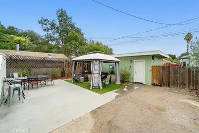 2032 Olive Street, Paso Robles, CA 93446 - Photo 16