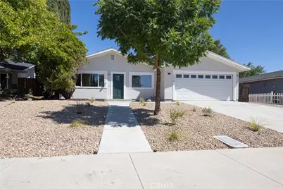 1219 Dorothy, Paso Robles, CA 93446 - Photo 2